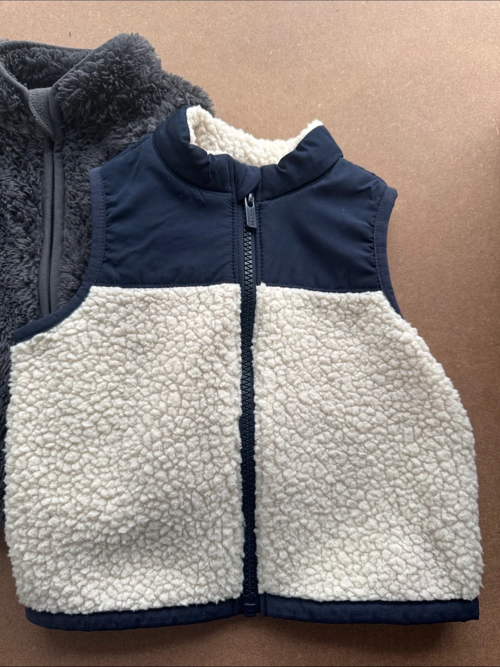 (2) Old Navy 12-18M - Kids Sherpa Vests- Navy and Cream + Grey. Smoke free home